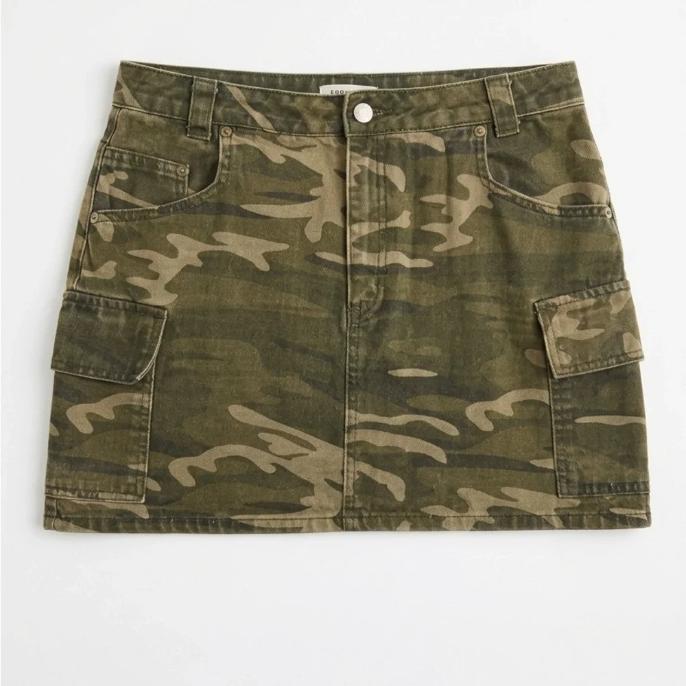 Topshop Green Camouflage Mini Skirt